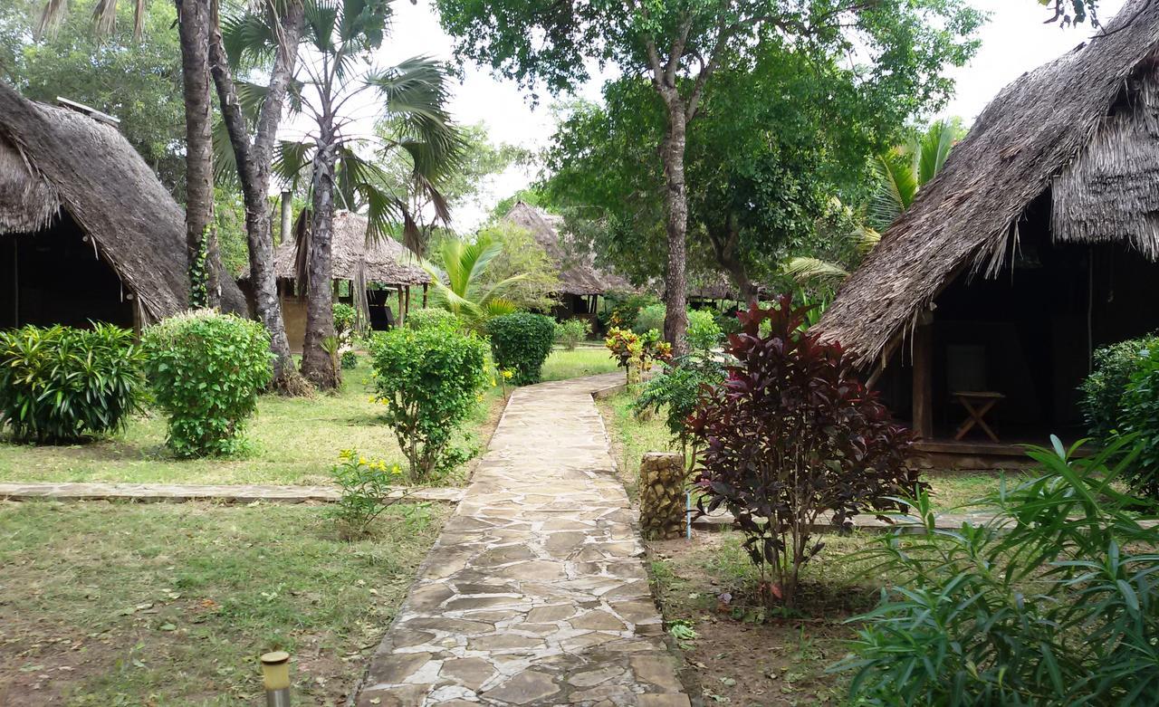 Bahari Pori Resort Pangani Exterior foto