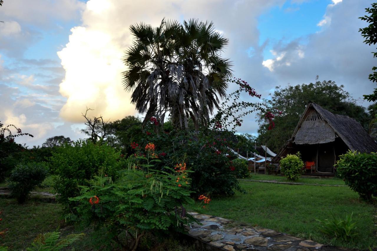 Bahari Pori Resort Pangani Exterior foto