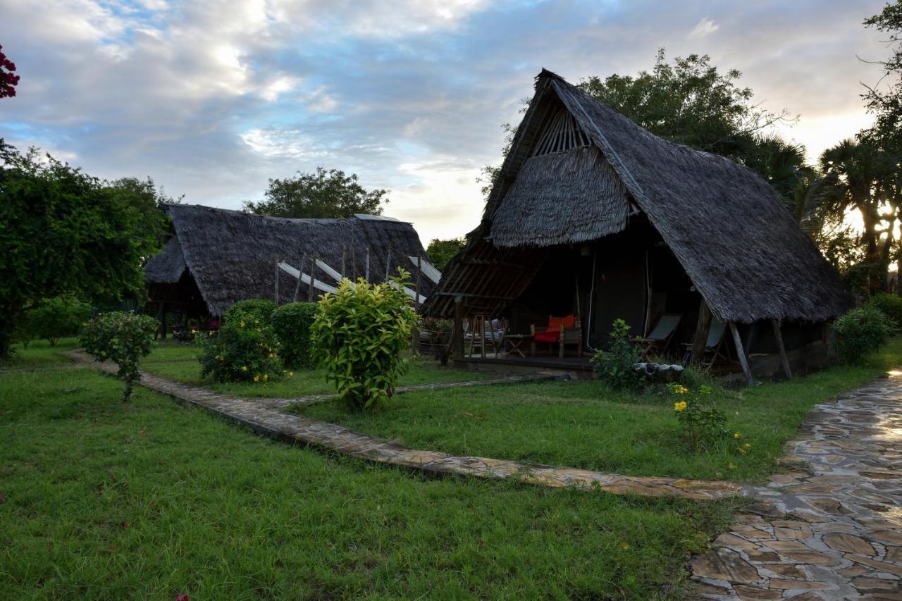 Bahari Pori Resort Pangani Exterior foto
